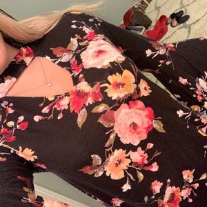 Floral blouse with choker